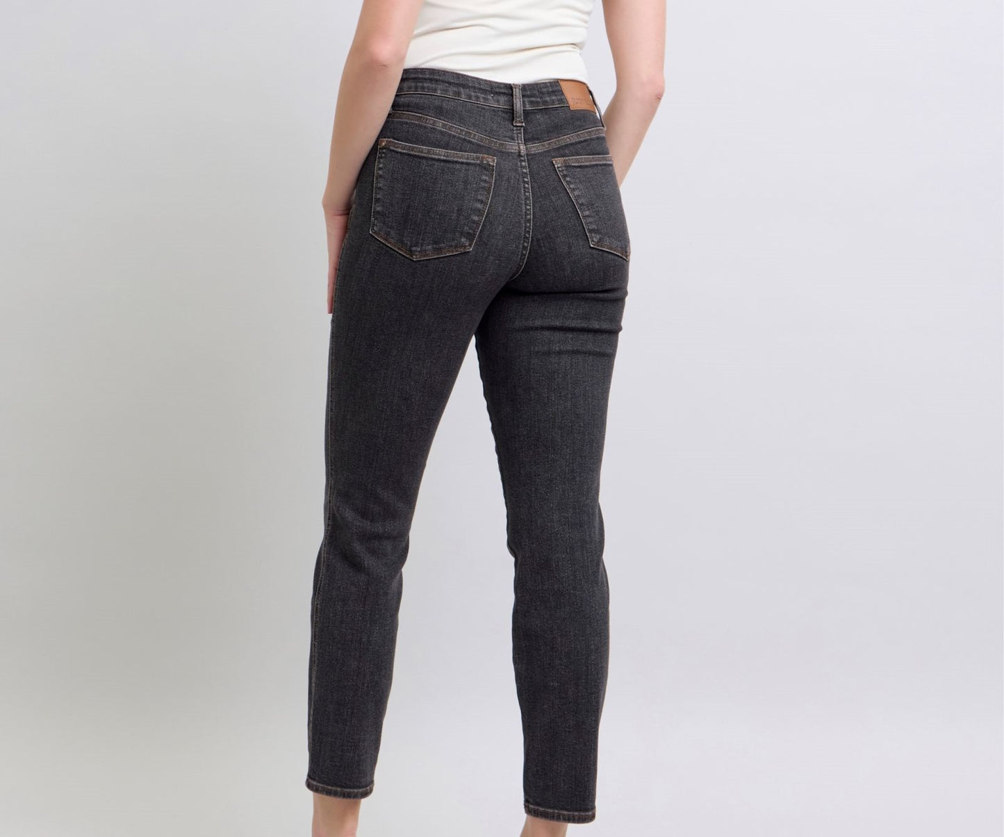 Judy Blue Dark Grey Straight Cut (TUMMY CONTROL)