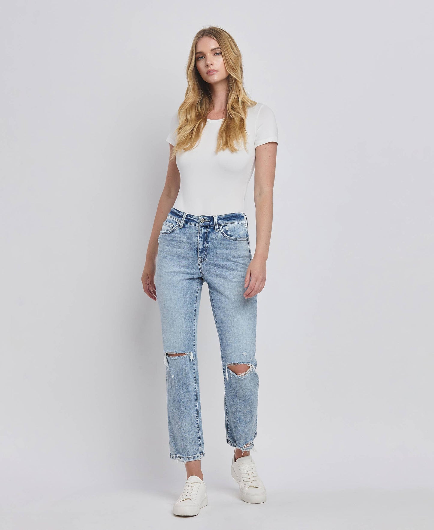 HIGH RISE DISTRESSED STRAIGHT JEANS F5689