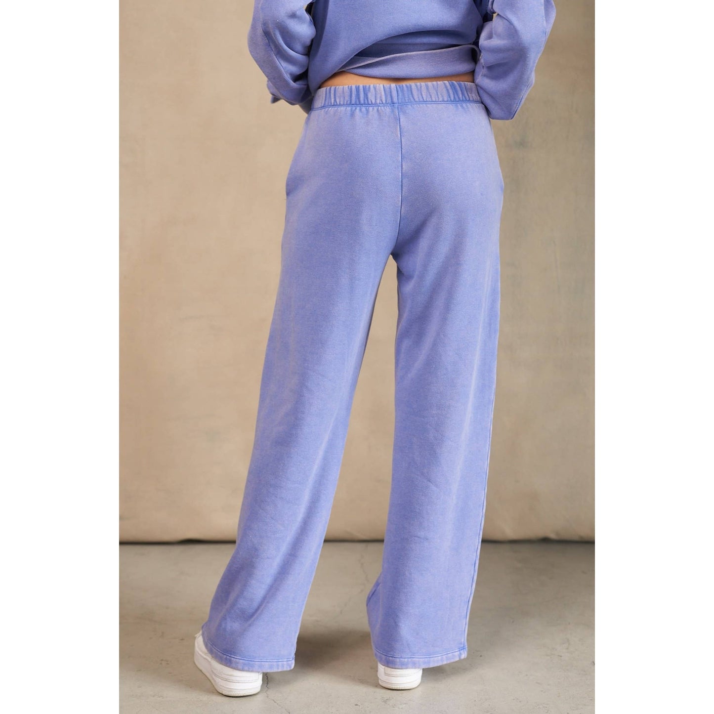 Wide Opening Fleece Sweatpants