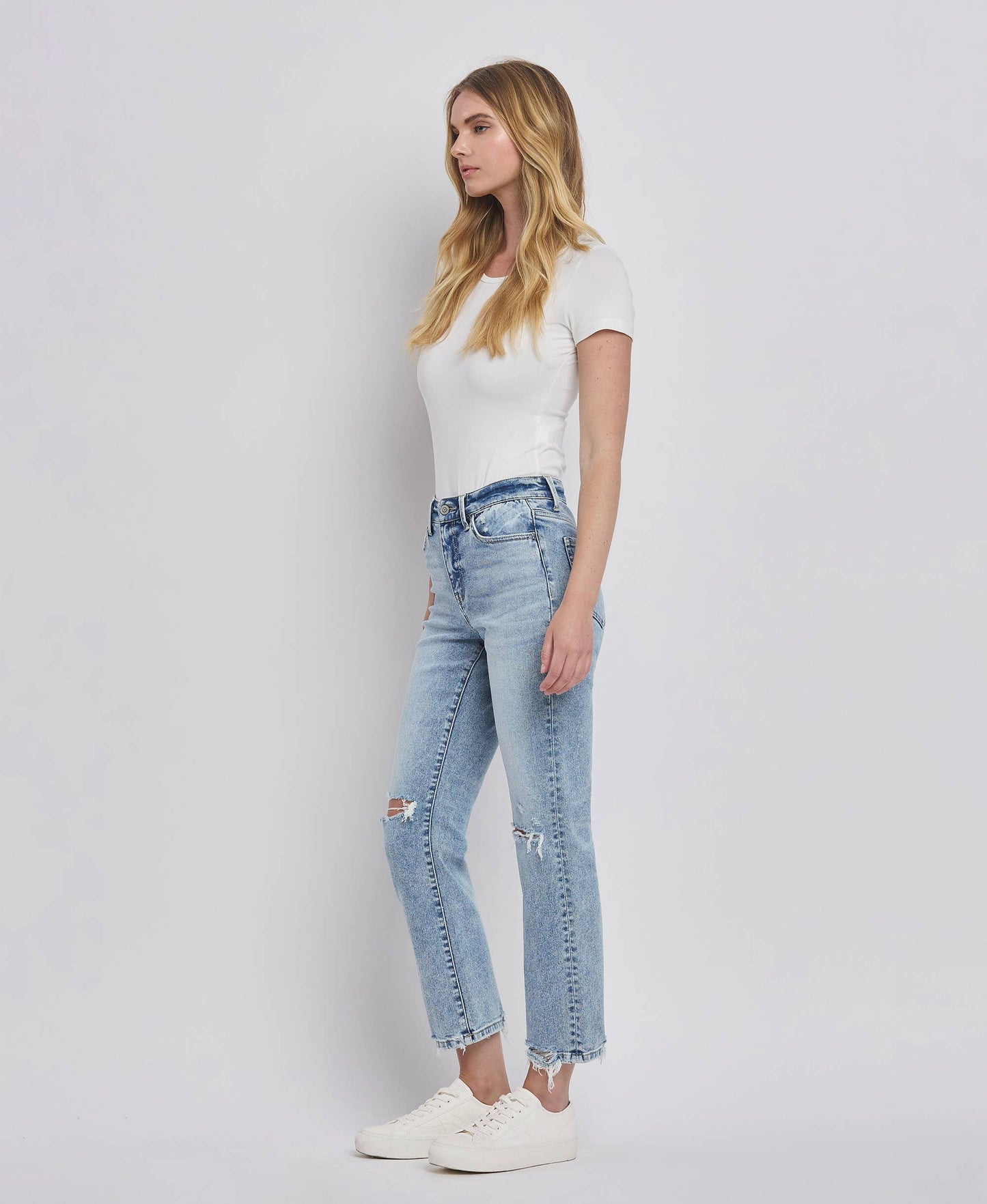 HIGH RISE DISTRESSED STRAIGHT JEANS F5689